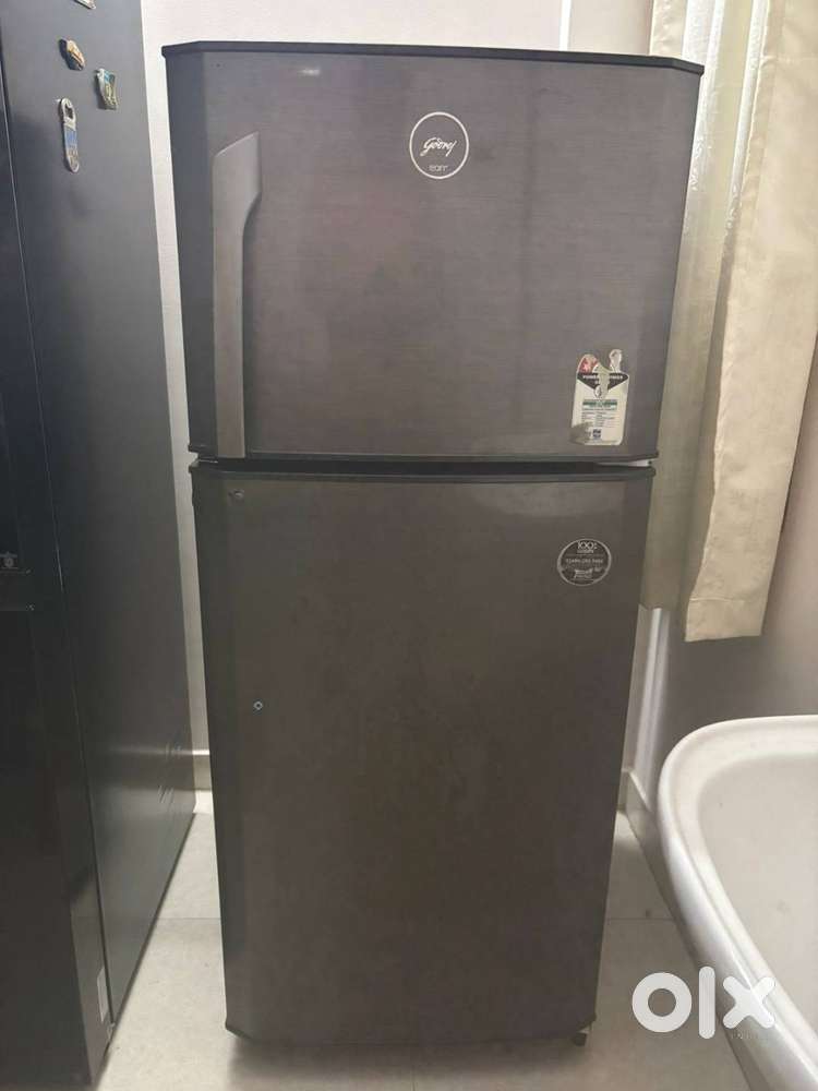 Double door Fridge for Sale - Godrej Eon 231 Liters