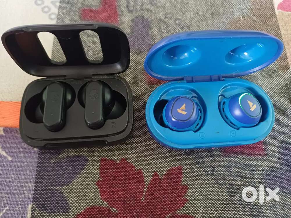 Boat earphones and skull candy earphones