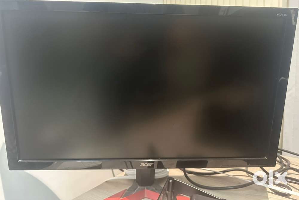 Gaming pc and monitor