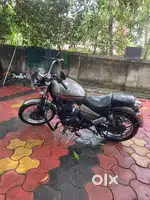 Royal Enfield Thunderbird 2015 model