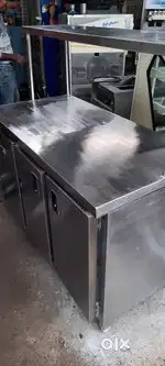 Commercial used undercounter table fridge old restaurant equipments