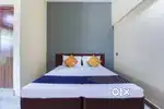 കപ്പ്ൾസ് റൂം ലഭ്യമാണ് 500 രൂപ മാത്രം
