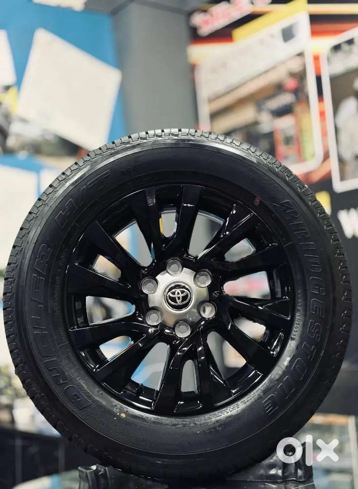 18inch Fortuner 4×4 GR SPORT OEM Alloys With Tyres set of 4