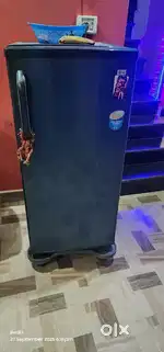 15 YEARS OLD FRIDGE