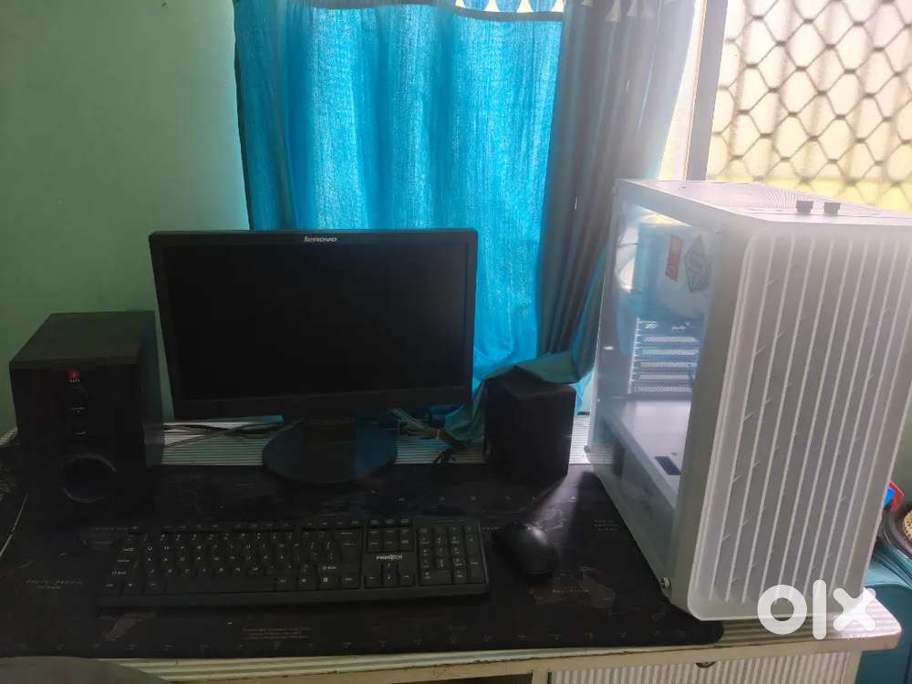 Selling a desktop set
