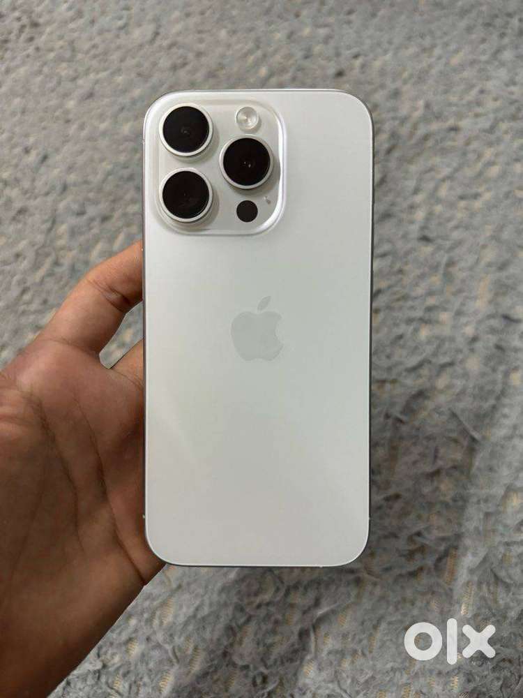 Selling My iPhone 15 Pro Used Like New , 98% Battery , Variant 128 GB.