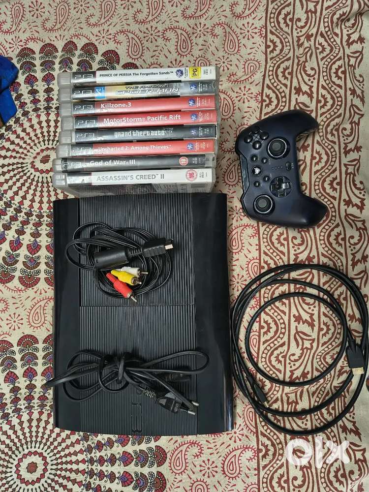 PS3 super slim gaming console in awesome condition