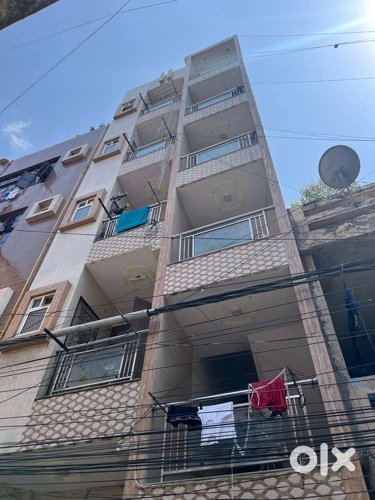 Fully furnished 2bhk available for rent in B block new ashok nagar