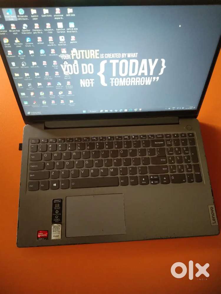Lenovo IdeaPad Slim 3 Ryzen 5 5500U  8GB RAM  512GB SSD