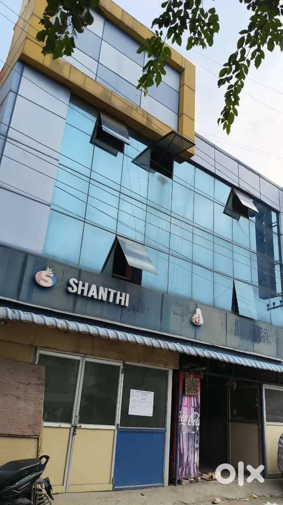 3000 SQFT COMMERCIAL BUILDING FOR SALE VELACHERY PHOENIX MALL NEAR