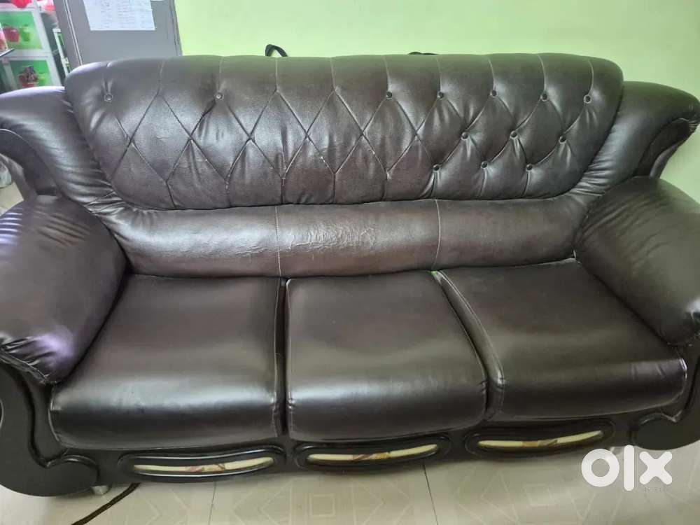 Sofa set to sell
