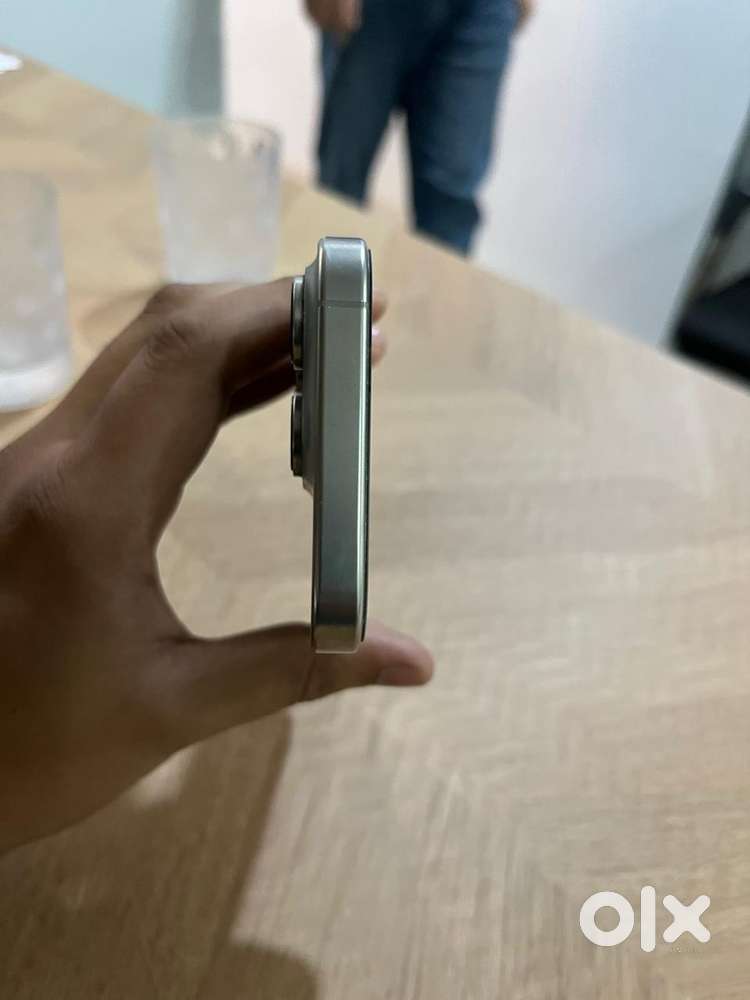 16 pro 256gb 2 months warranty remaining with bill&box