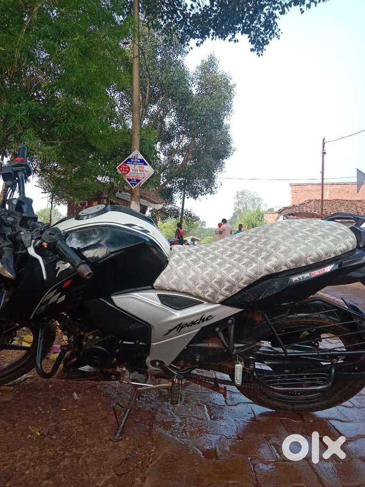 Apache RTR BS 6 dabal disk brek black colour new model