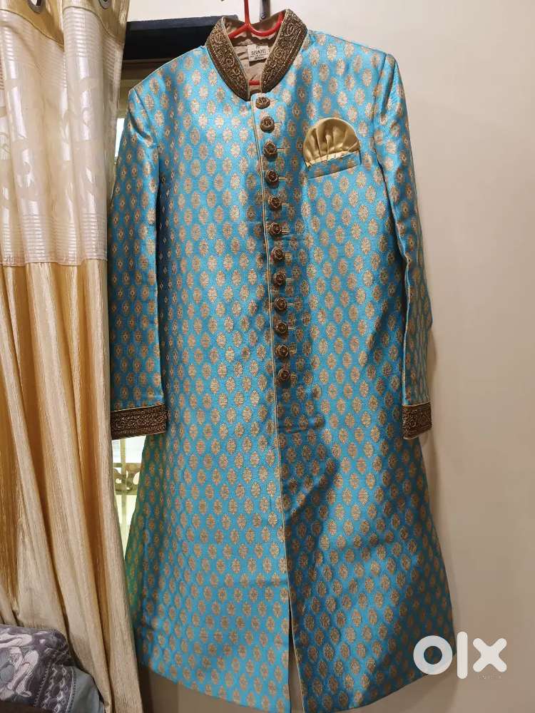 Singapuri servani good condition