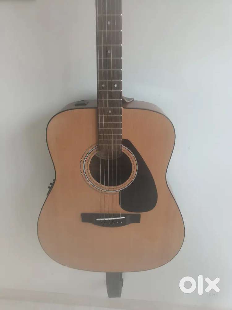 Yamaha Guitar