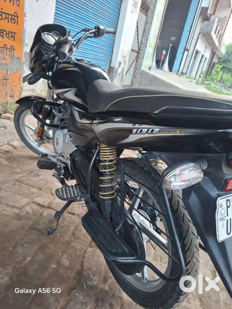 Gadi bechna hai paltina