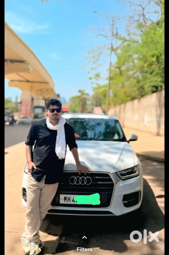 Mujhe gadi chahiye chalne ke liye I m deriver