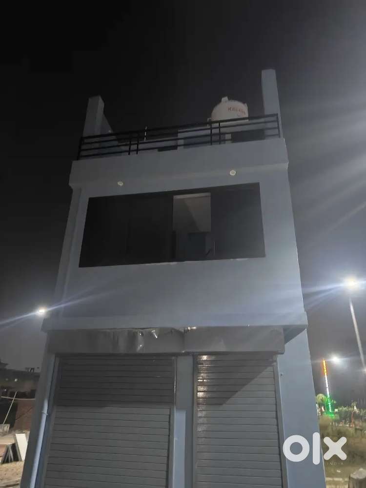 Jda approved shop available on 100ft main road