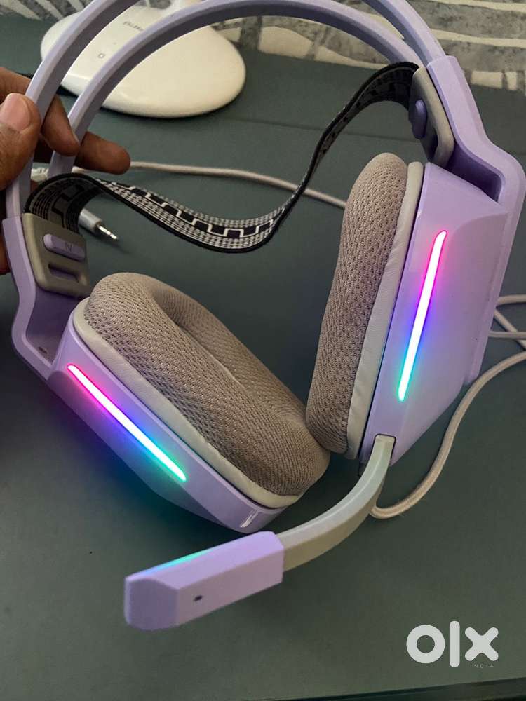 Zebronics Gaming headphones + Logitech g102 lightsync gaming mouse