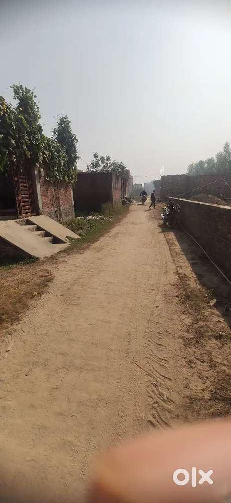 157gaj Plot for sale nearby harthala station Krishna farm house