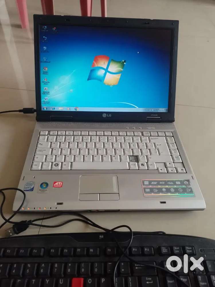 LG laptop. window 7 .Arjant bechna hai , laptop running condition ma