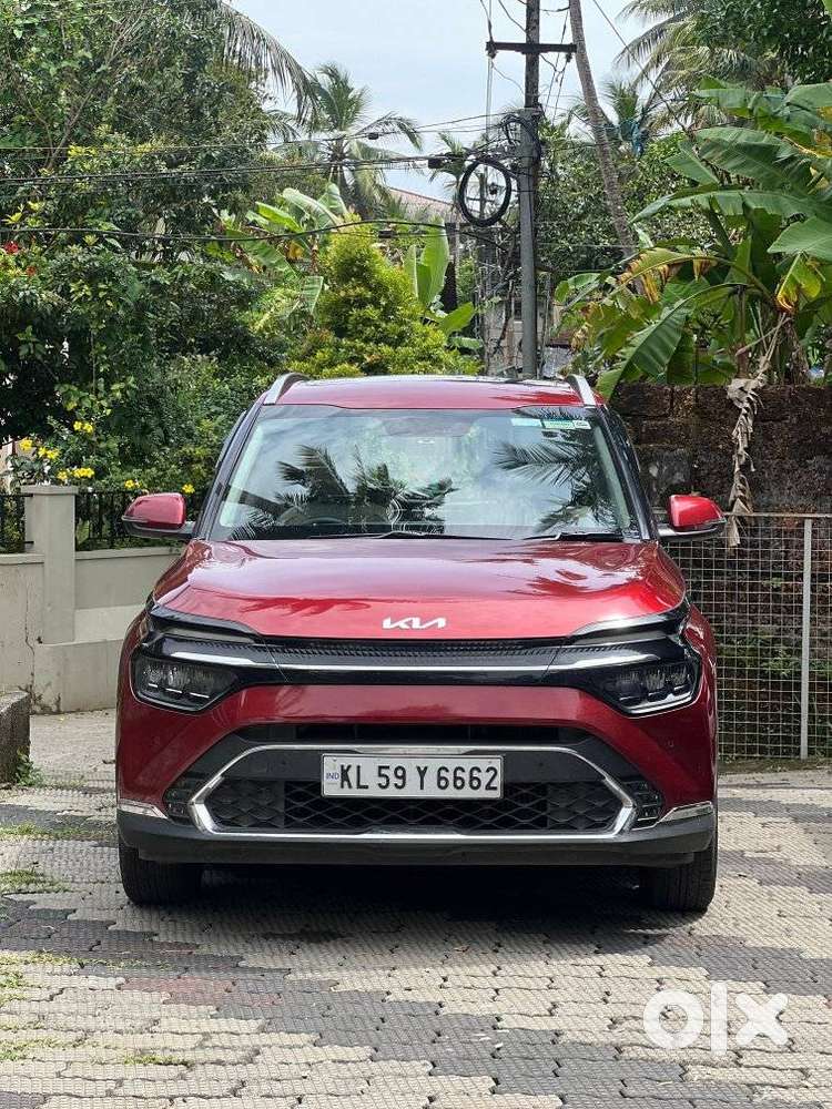 Kia Carens 1.5 Luxury Plus Diesel AT 7 STR, 2022, Diesel