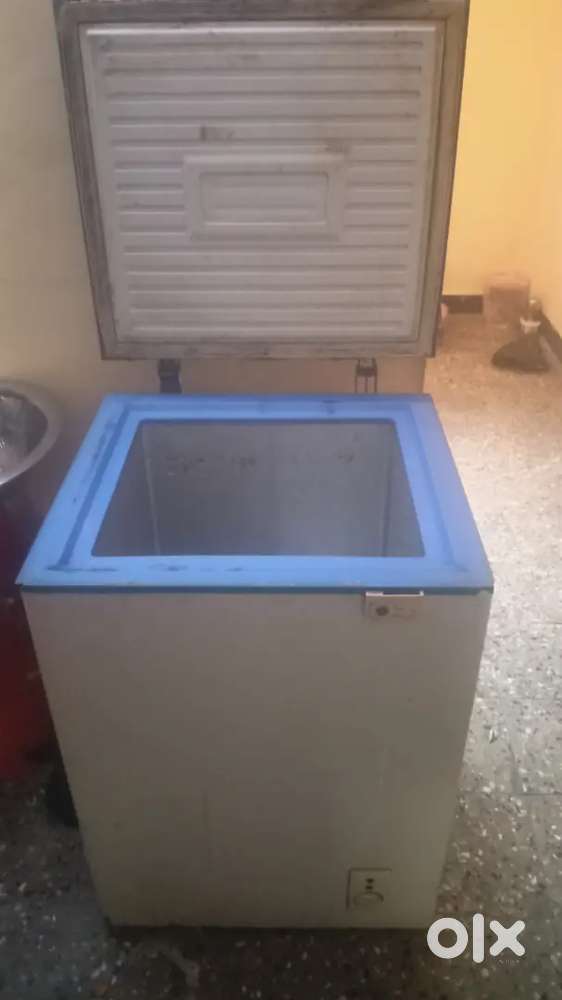 150 ltr deep freezer