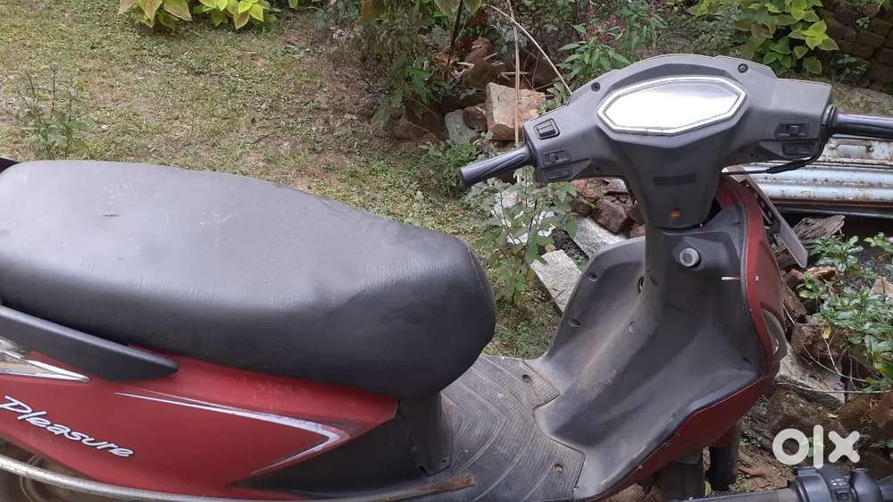 SCOOTY FOR SELL PLEASURE