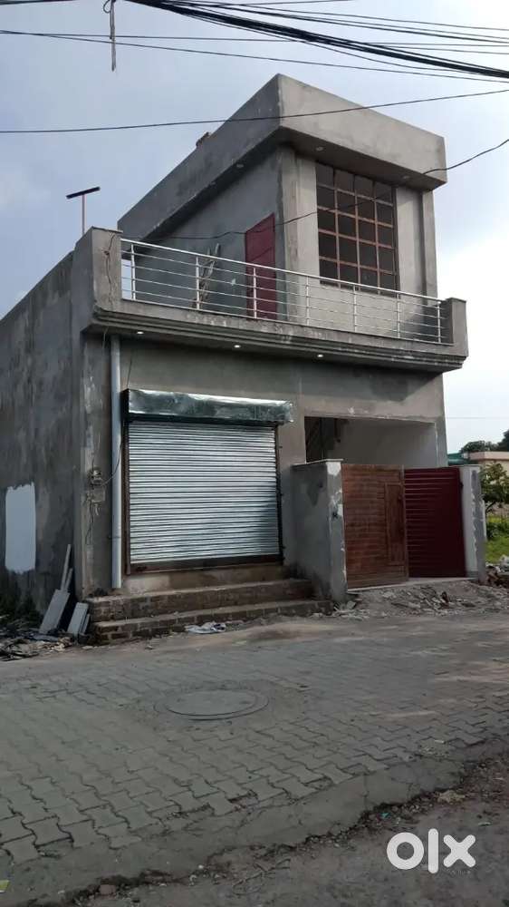 Oner bieldsemi comercial newly house for sell banjarawala