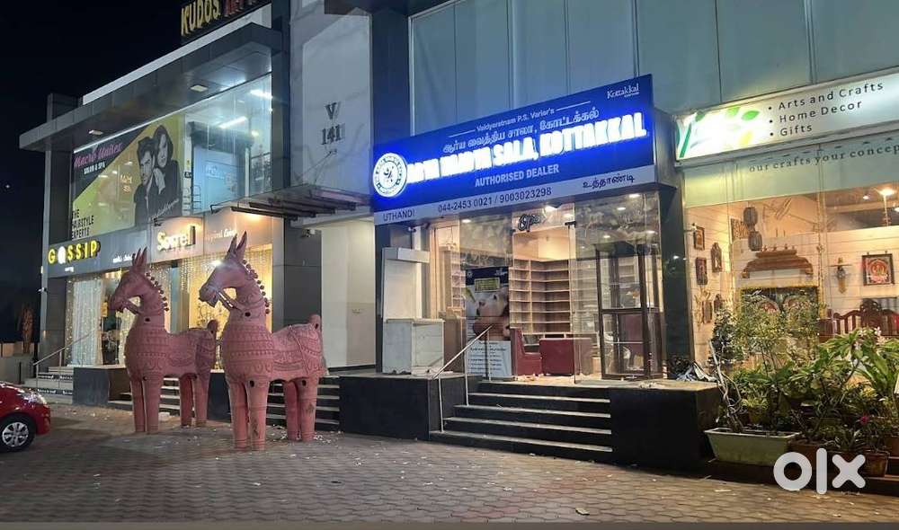 Sales and front office