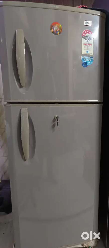 230 litre LG fridge