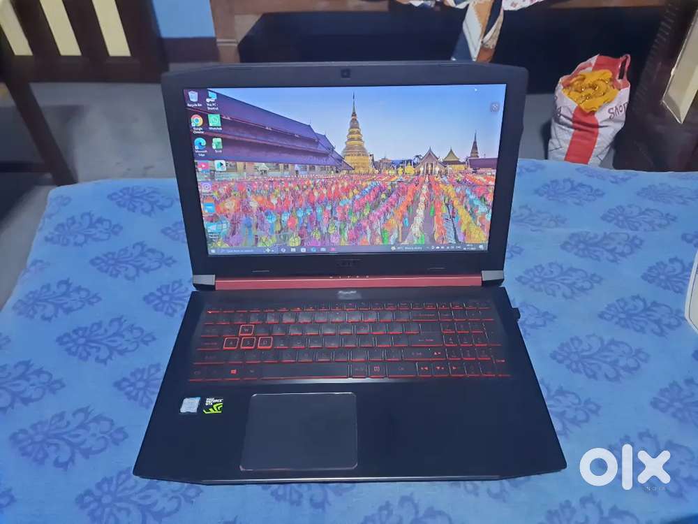 Acer nitro 5 gaming laptop in good condition