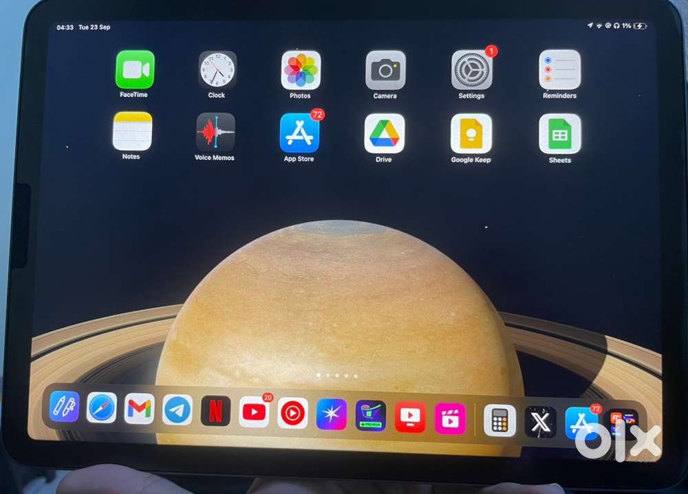 Apple iPad Air (Space Grey - Mint condition)