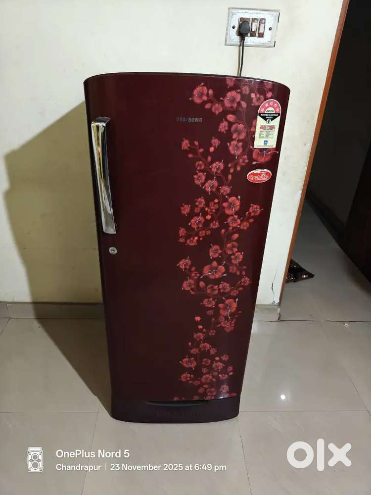 Samsung fridge 5 stars in A1 condition