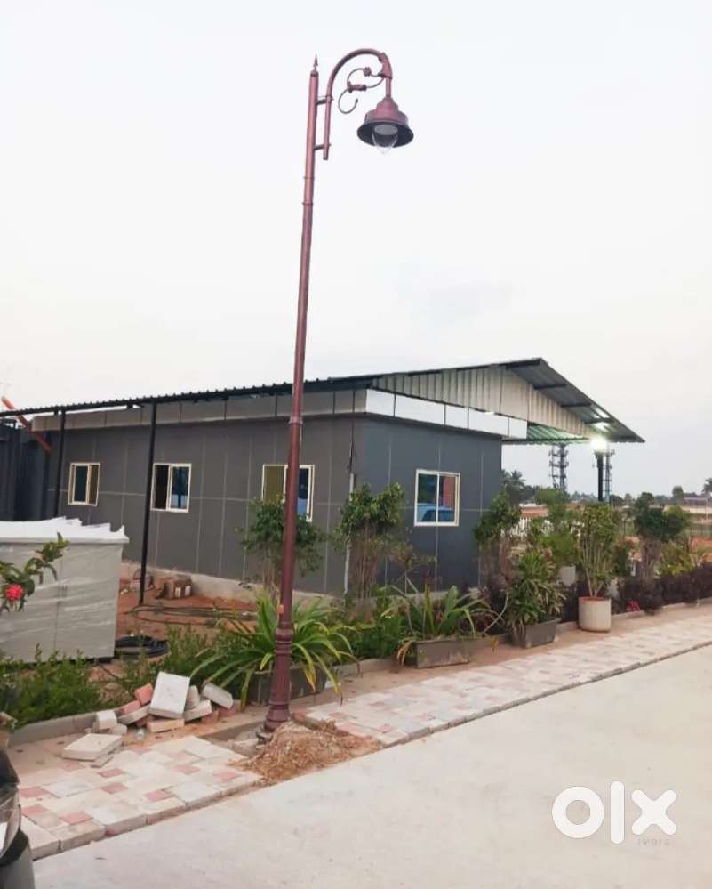 Plots with clear titles and loan Available