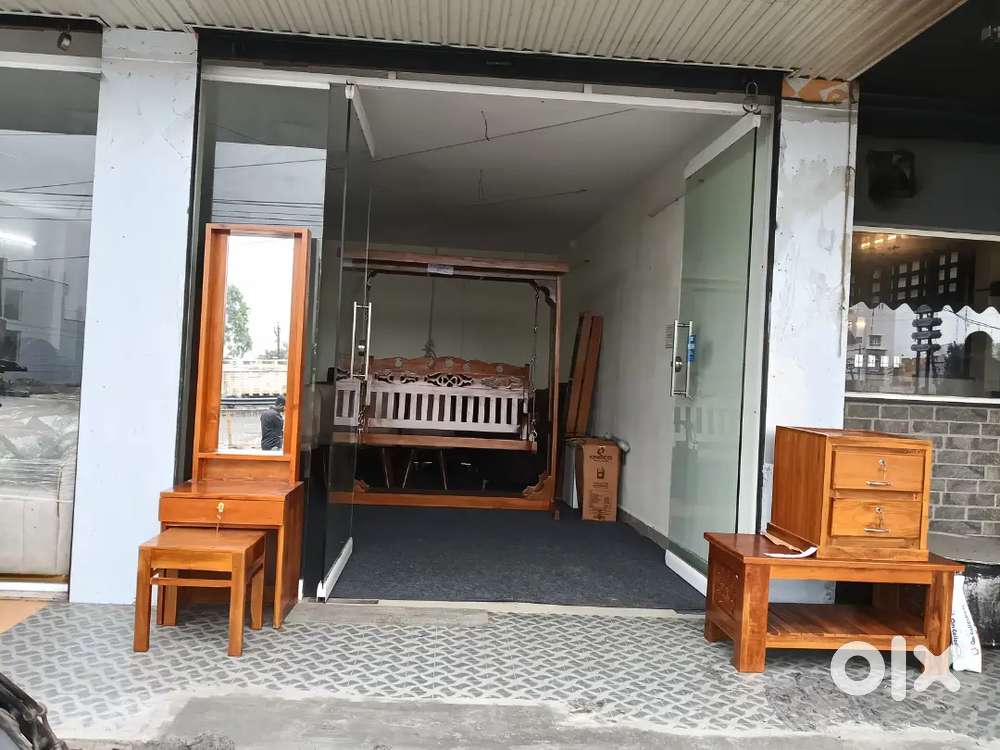 Furniture showroom Sales cum billing female staff