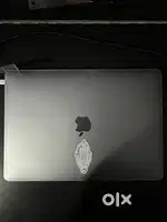 MACBOOK AIR M1