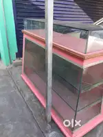 Glass counter