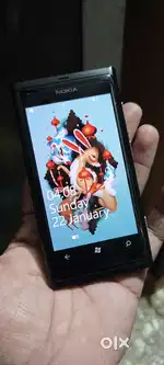 Nokia Lumia 800 clean og stock at just Rs 5500
