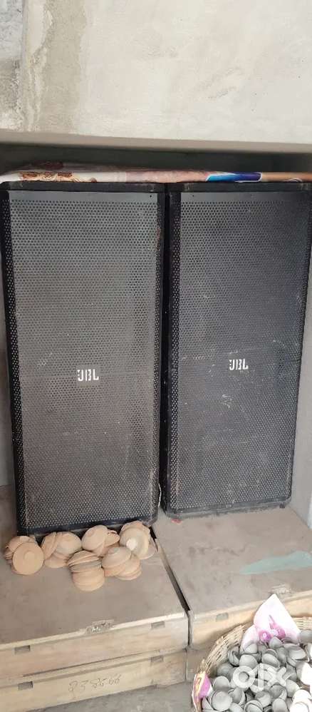 Triple 12box hai 200wat speaker atop company new box full condition