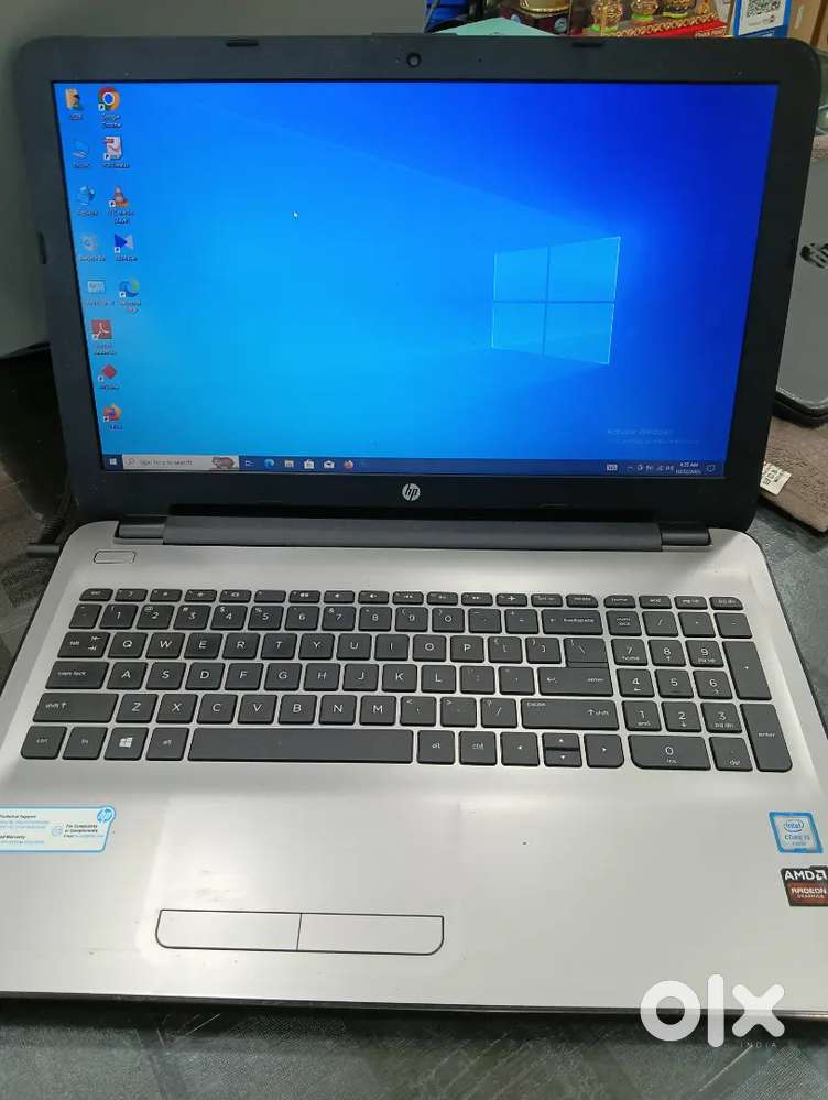 Hp laptop.