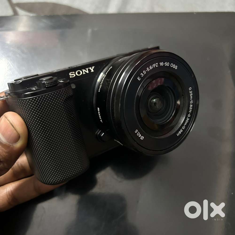 Sony Zv e10 with kit lens(16mm-50mm)