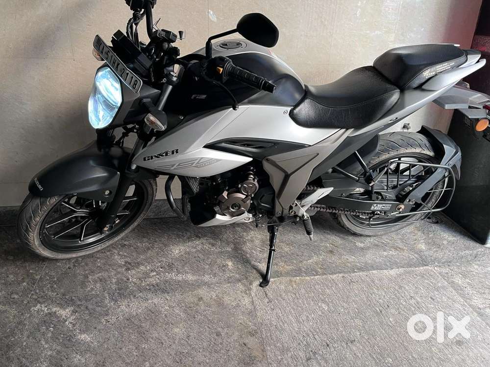 Full service history in suzuki showrooms,Used in city limits only