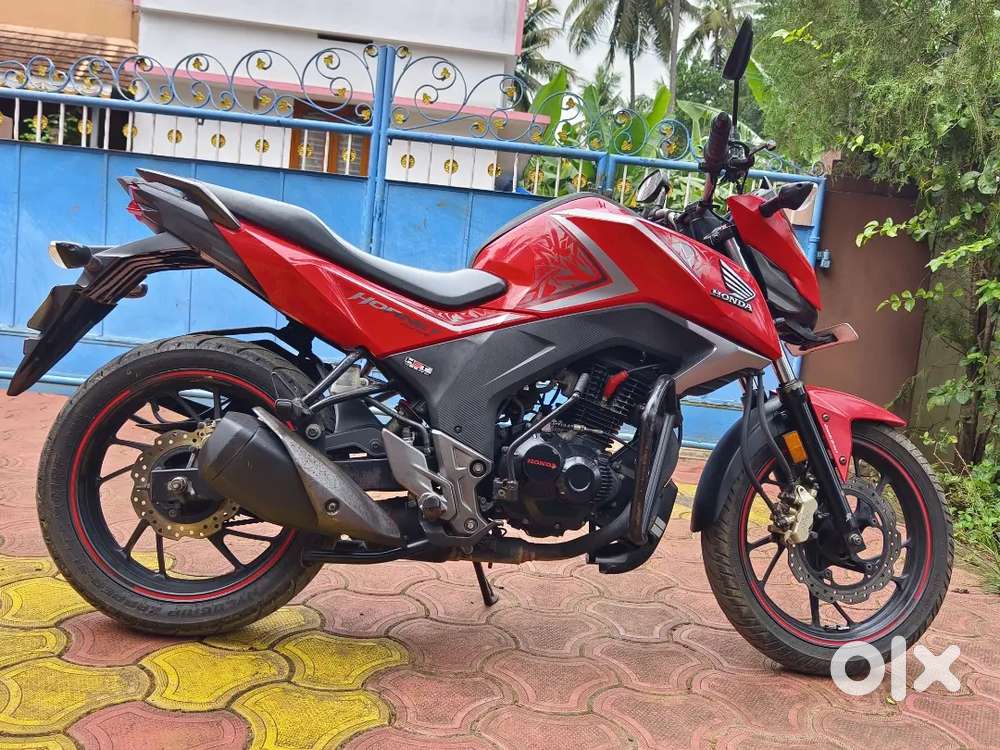 Very Good condition less driven hornet bike direct from owner