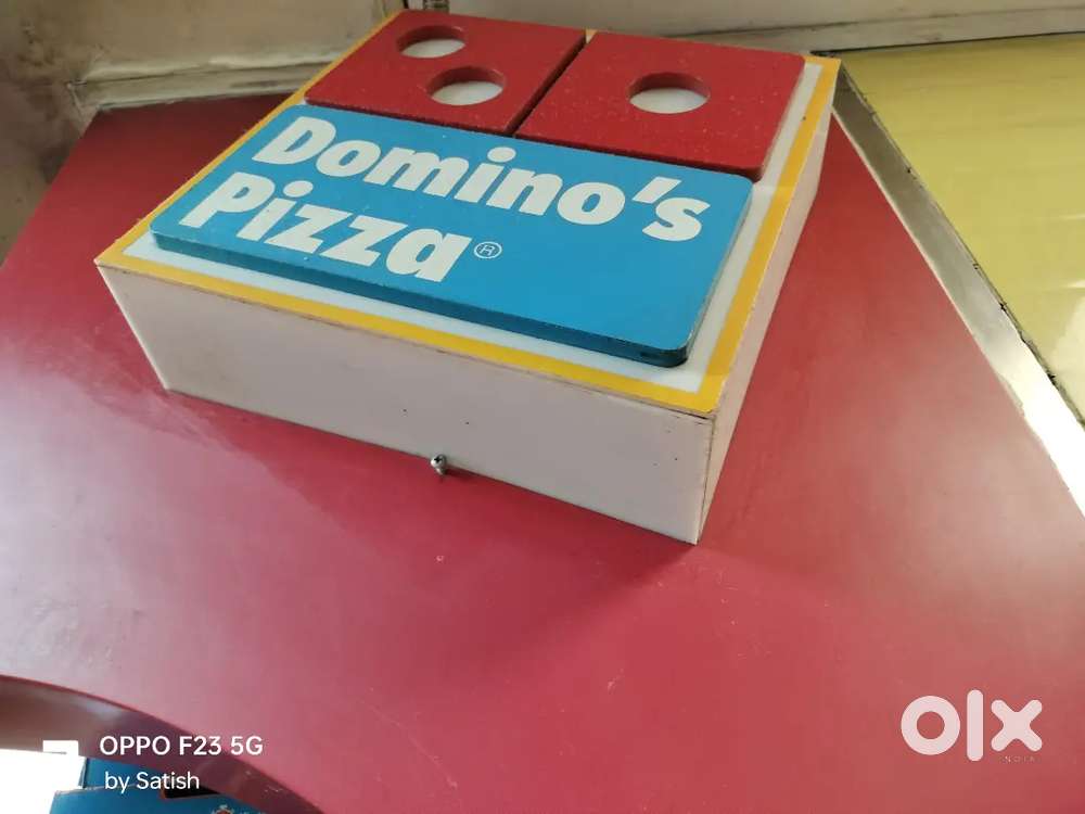 Dominos Pizza