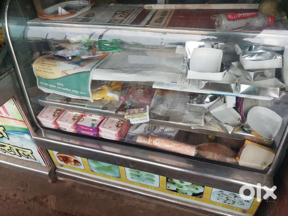 Glass sweet counter