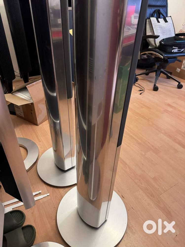 Bang & Olufsen B&O beoland 1 active speakers