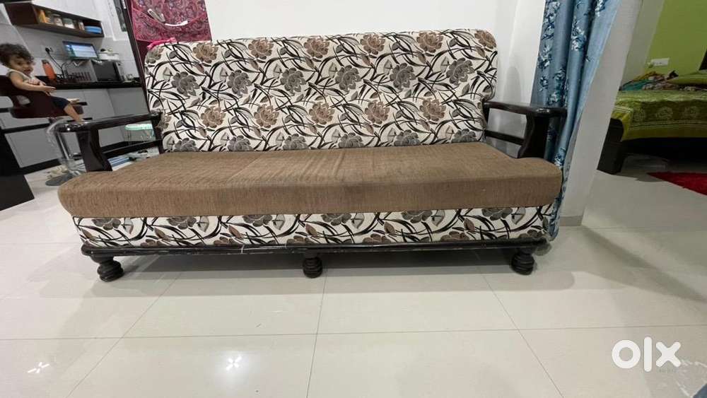 Sofa 3-Seater, LG Refrigerator