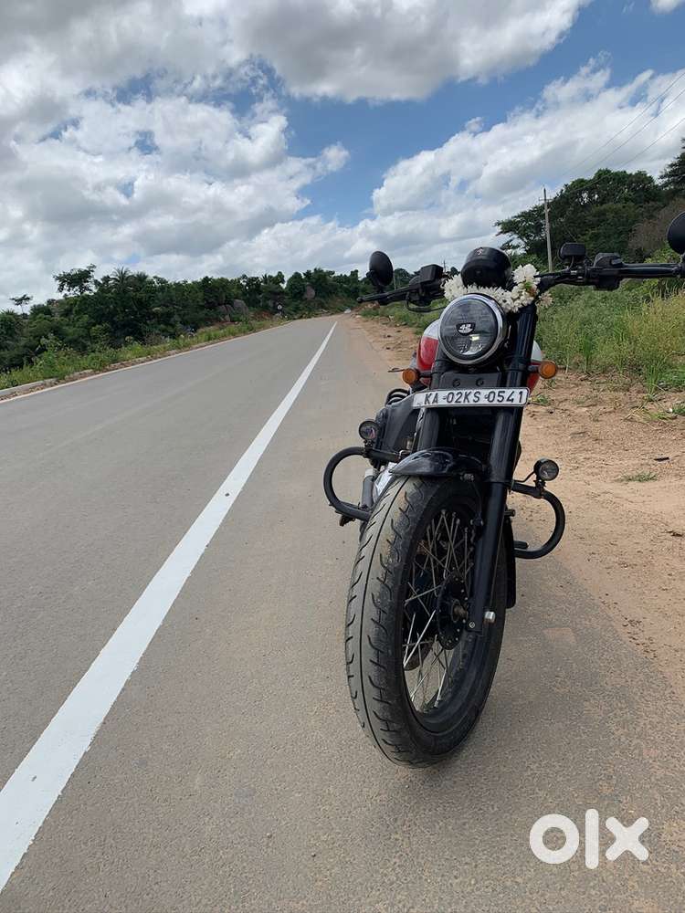 Jawa 42 Bobber
