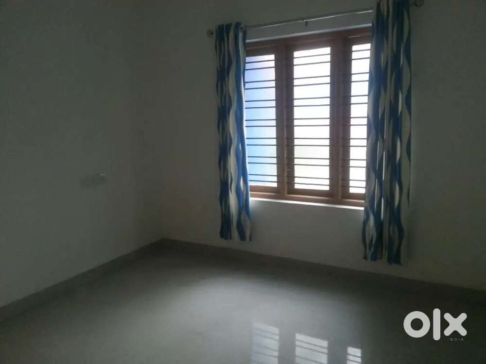 2bhk first floor kowdiar